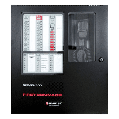 Panel de Evacuación por Voz / 50 o 100 W / 25 V / 8 Circuitos de Altavoces / 14 Mensajes Programables / Batería 26 Ah