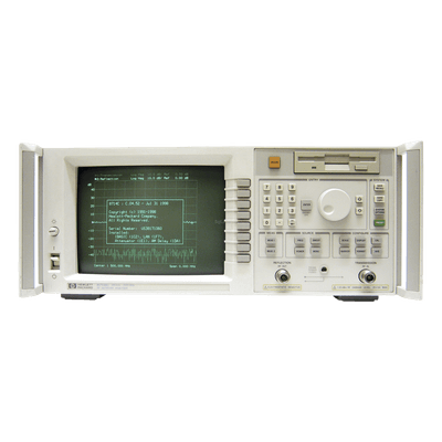 Analizador de Redes / 300 kHz a 3.0 GHz / 50/75 Ω / Directividad 40 dB / Resolución 1 Hz / Interfaces LAN, GPIB, RS-232C, Centronics