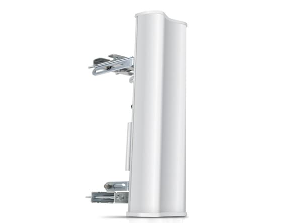 Antena UBIQUITI - 15 dBi, 2, 4 GHz, Sector